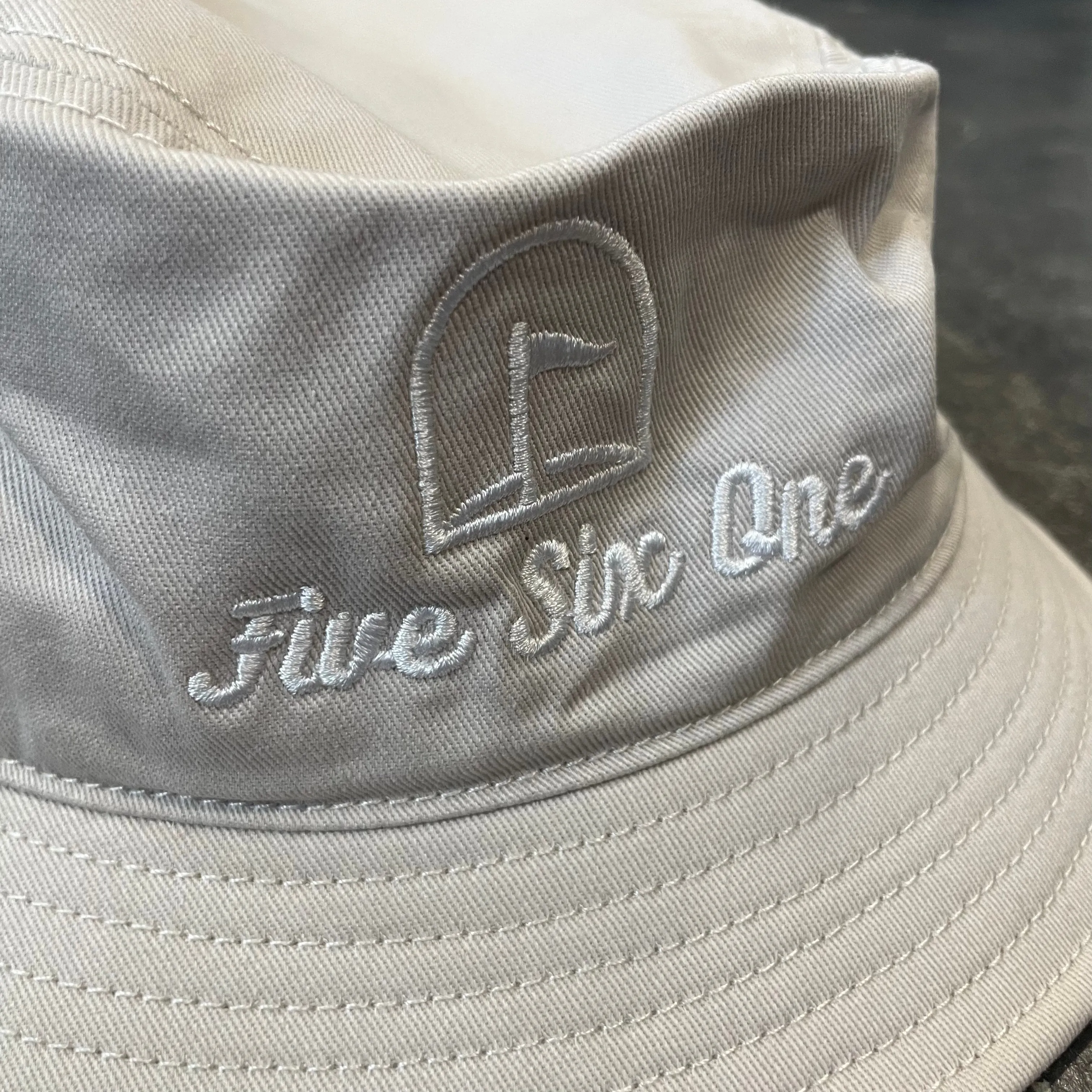 561 Bucket Hat Golf Bone/White